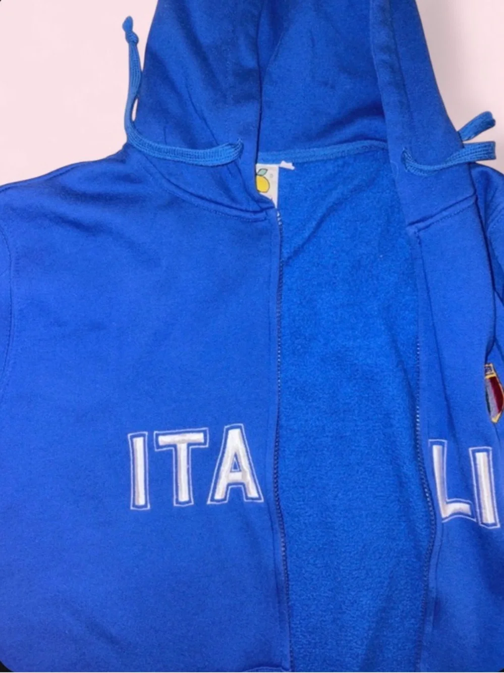 Blue Italia Zip-Up Hoodie with Crest Detail